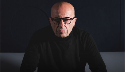 La prima volta di Alessandro Sallusti in teatro: «Sul palco parlo di libertà e di un imbroglio»