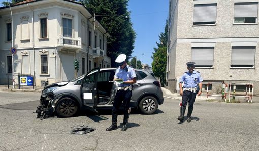 LA FOTO. Incidente tra auto e moto in viale Alfieri a Busto
