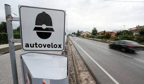 Tutor addio, arrivano i super-autovelox Navigard e SafeDrive