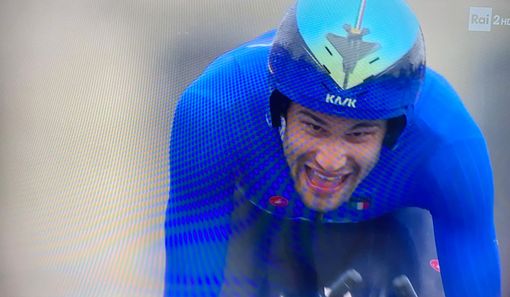 La locomotiva partita da Verbania si ferma nell'oro di Olimpia: Filippo Ganna ci fa piangere di gioia La locomotiva partita da Verbania si ferma nell'oro di Olimpia: Filippo Ganna ci fa piangere di gioia