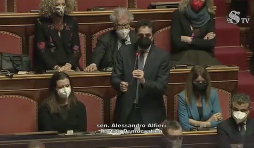 Il senatore Alfieri (Pd): «Putin teme che la democrazia avanzi»