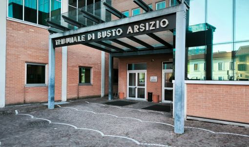 Violenza sessuale su una 14enne in via Vercelli a Busto, 6 anni di condanna al 21enne colpevole