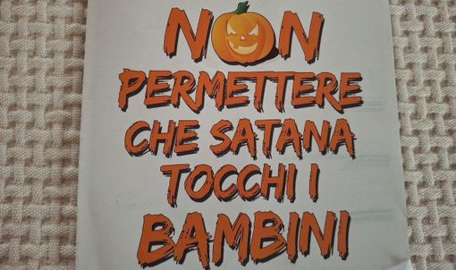 La prima pagine del pieghevole