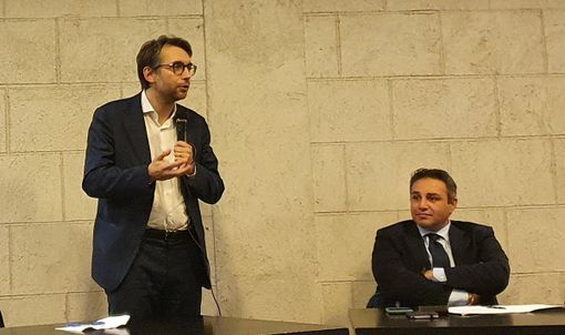 Maran (a sinistra) e Astuti all'incontro dello scorso 2 novembre a Varese