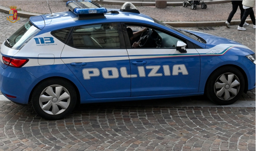 Diciottenne al parco con le dosi di hashish, denunciato dalla polizia