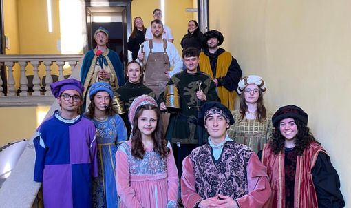 Il manifesto e alcuni degli attori