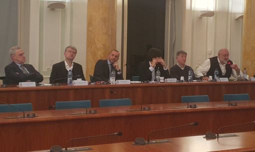 La Provincia cede l’Archivio di Stato. Critica la Lega: «Si rinuncia a un pezzo di memoria» La Provincia cede l’Archivio di Stato. Critica la Lega: «Si rinuncia a un pezzo di memoria»