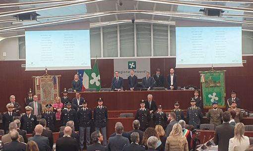 Giorno Memoria servitori Repubblica, Fontana: «Sempre al fianco delle forze dell’ordine»