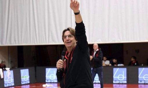 I Knights si godono la vittoria. Tajana: «Contenti per la nostra gente»
