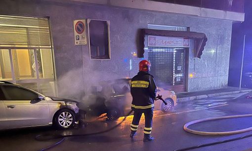 Chi è il piromane di Busto Arsizio? Resta un giallo Chi è il piromane di Busto Arsizio? Resta un giallo