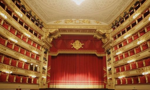 foto dal sito del Teatro foto dal sito del Teatro