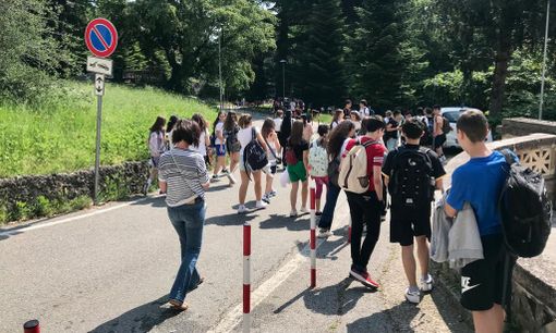 I numeri della scuola varesina: 43mila studenti alle Superiori, boom di iscritti al liceo. In diminuzione l’area professionale I numeri della scuola varesina: 43mila studenti alle Superiori, boom di iscritti al liceo. In diminuzione l’area professionale