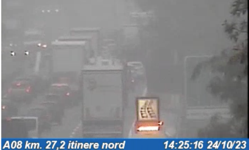 I mezzi in coda sul luogo dell'incidente viste dalle webcam di Autostrade per l'Italia
