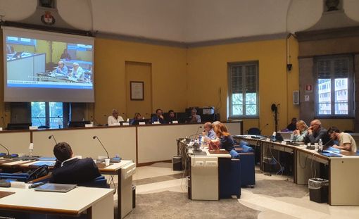 Piscina Manara, pressing della minoranza. L’assessore: «Sarò in prima linea» Piscina Manara, pressing della minoranza. L’assessore: «Sarò in prima linea»