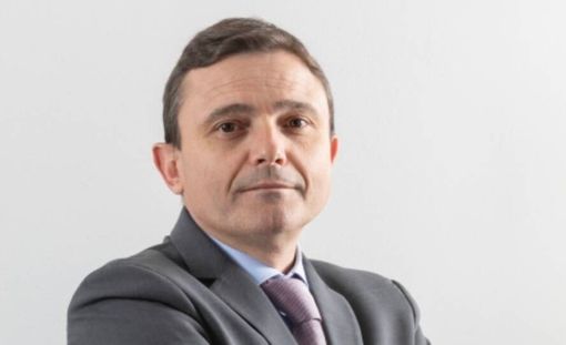 Trovato morto nella sua abitazione l’avvocato della strage di Erba