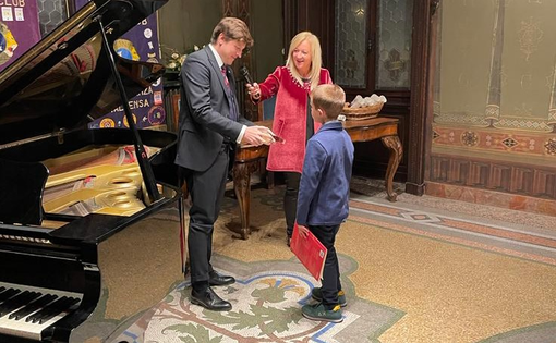 Pioggia di borse di studio per i ragazzi delle Rossini con i Lions: «Adelina la nonna che tutti avremmo voluto avere»