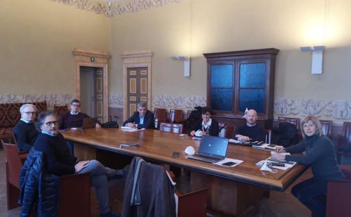 Dai sindaci della Valle Olona «ferma condanna per l'invasione russa e solidarietà al popolo ucraino» Dai sindaci della Valle Olona «ferma condanna per l'invasione russa e solidarietà al popolo ucraino»