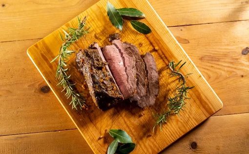 A Natale la carne piemontese è regina in tavola, adesso direttamente a casa tua! Informati qui