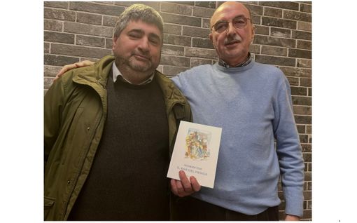 Un piccolo mondo, un grande cuore anzi due. Così Giovanni Toia e le Cuffie Colorate hanno fatto centro