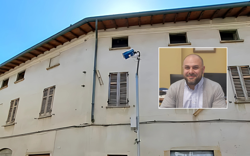 Nuove telecamere all'imbocco di via Solferino e vicolo Mariotti, sono quelle della Ztl Nuove telecamere all'imbocco di via Solferino e vicolo Mariotti, sono quelle della Ztl