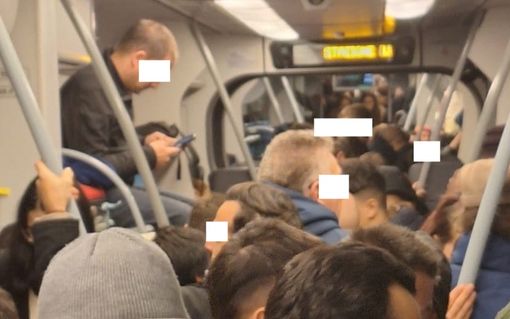 Un'immagine postata dal comitato pendolari Trenord Busto