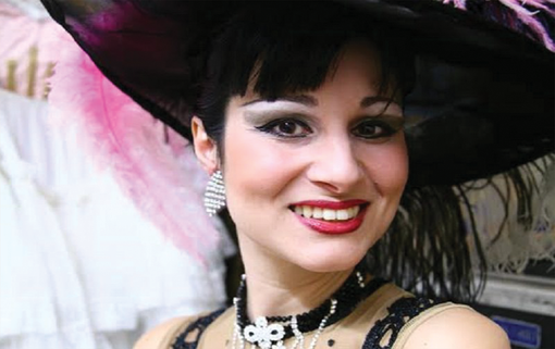 “La Vedova Allegra” segna la ripartenza della stagione al teatro Tirinnanzi “La Vedova Allegra” segna la ripartenza della stagione al teatro Tirinnanzi