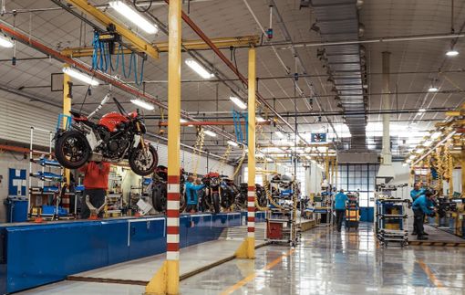 Crisi Mv Agusta. Nuovo incontro tra sindacati e Ktm: «Schiranna non è più considerata un asset strategico» Crisi Mv Agusta. Nuovo incontro tra sindacati e Ktm: «Schiranna non è più considerata un asset strategico»