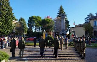 Solbiate celebra il Milite Ignoto con i ragazzi delle scuole e l'alpino novantenne