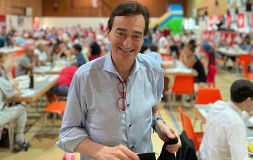 La bellissima e struggente foto postata da Norman Gobbi, compagno di partito, per ricordare Marco Borradori La bellissima e struggente foto postata da Norman Gobbi, compagno di partito, per ricordare Marco Borradori