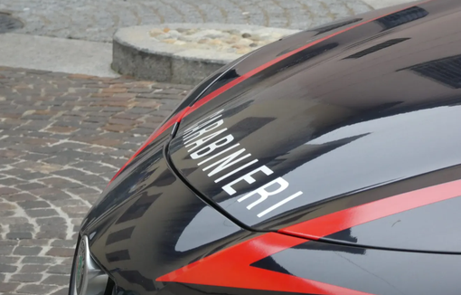 Busto, rapina con spray urticante: denunciati due ventenni, caccia ai complici