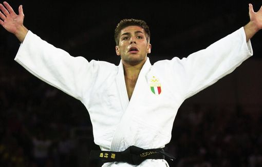 La forza che cambia le vite: Pino Maddaloni porta a Solbiate il judo della legalità La forza che cambia le vite: Pino Maddaloni porta a Solbiate il judo della legalità