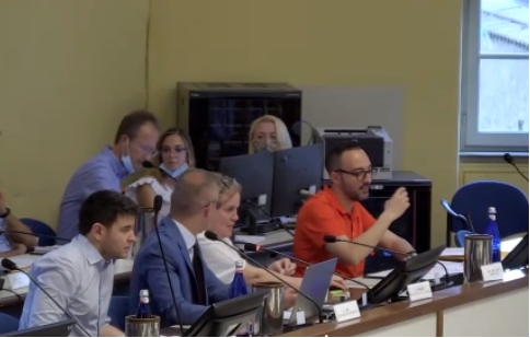 Busto, confermati gli sconti Tari per le nuove imprese. Sul bilancio pesano i rincari