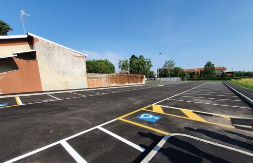 Busto, nuovo parcheggio a Madonna Regina: basta caos fuori da scuola