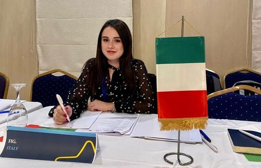 La solbiatese Giada Martucci a Cipro con i giovani del Partito Popolare Europeo