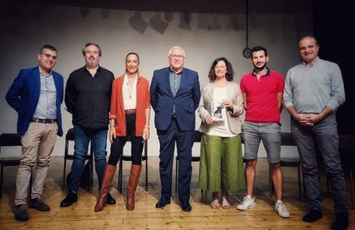 Il direttore artistico Claudio Fantinati e alcuni volontari