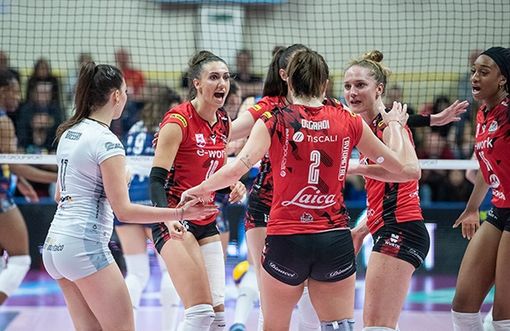 Uyba, the last dance. Omoruyi e Degradi in Nazionale Uyba, the last dance. Omoruyi e Degradi in Nazionale