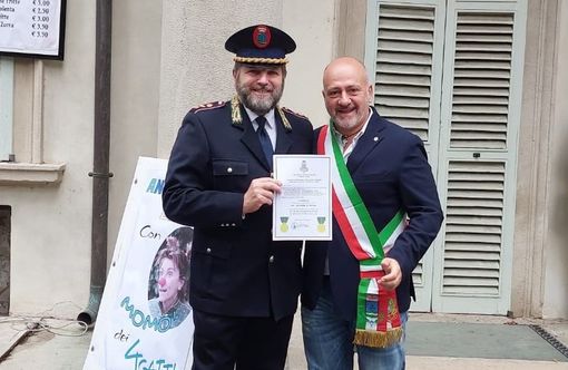 Stella d’oro per Castellone. Montano: «Il comandante migliore che un sindaco possa avere»