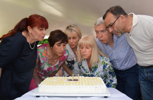 FOTO. Il Ponte del Sorriso compie 30 anni e premia i volontari: «Tutto cominciò con una riunione di sei mamme» FOTO. Il Ponte del Sorriso compie 30 anni e premia i volontari: «Tutto cominciò con una riunione di sei mamme»