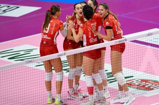 La Uyba a Cremona sfida il suo recente passato La Uyba a Cremona sfida il suo recente passato