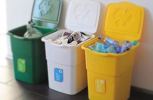Differenziata di carta: nel 2024 quasi 7.000 tonnellate in più raccolte in Lombardia. Varese è la quarta provincia