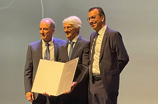 Luigi Solbiati con Philippe Pereira e Afshin Gangi, sotto l'evento