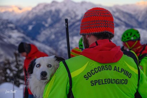 Valanga in alta Valle Formazza, salvi i quattro alpinisti travolti Valanga in alta Valle Formazza, salvi i quattro alpinisti travolti