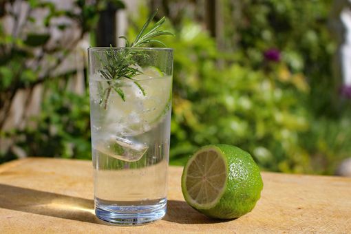 Successo per "Love Gineration": il festival del gin incanta Busto Successo per "Love Gineration": il festival del gin incanta Busto