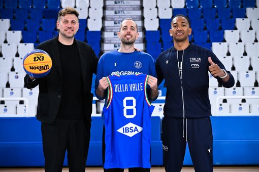 Mancinelli, Della Valle e Negri (foto www.fip.it)