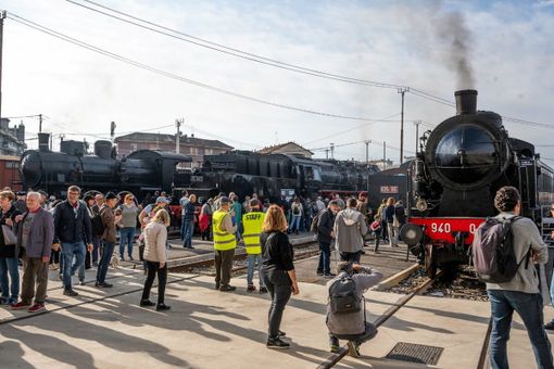 Alla Squadra Rialzo di Milano il mondo delle ferrovie si apre al grande pubblico Alla Squadra Rialzo di Milano il mondo delle ferrovie si apre al grande pubblico