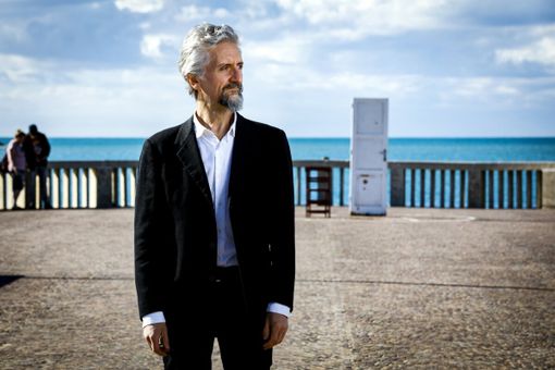 La voce degli ultimi prende forma in “Poveri Cristi”