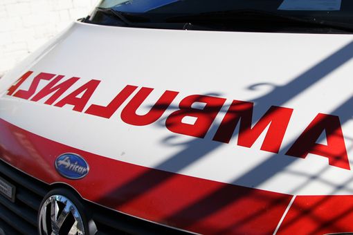 Precipita da un capannone a Lonate Pozzolo: grave un 63enne Precipita da un capannone a Lonate Pozzolo: grave un 63enne