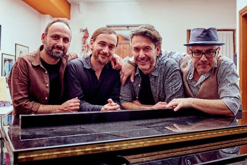 Sabato 12 febbraio il rock acustico degli “Shape” a La Tela di Rescaldina