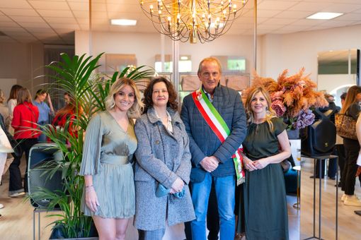 VIDEO E FOTO. Brindisi a beOops per i 10 anni di attività