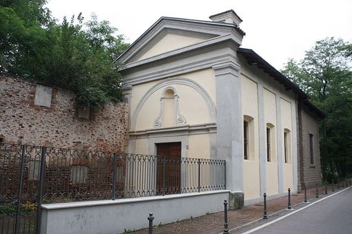 Giochi d’una volta e musica nella chiesetta della Cascina dei poveri